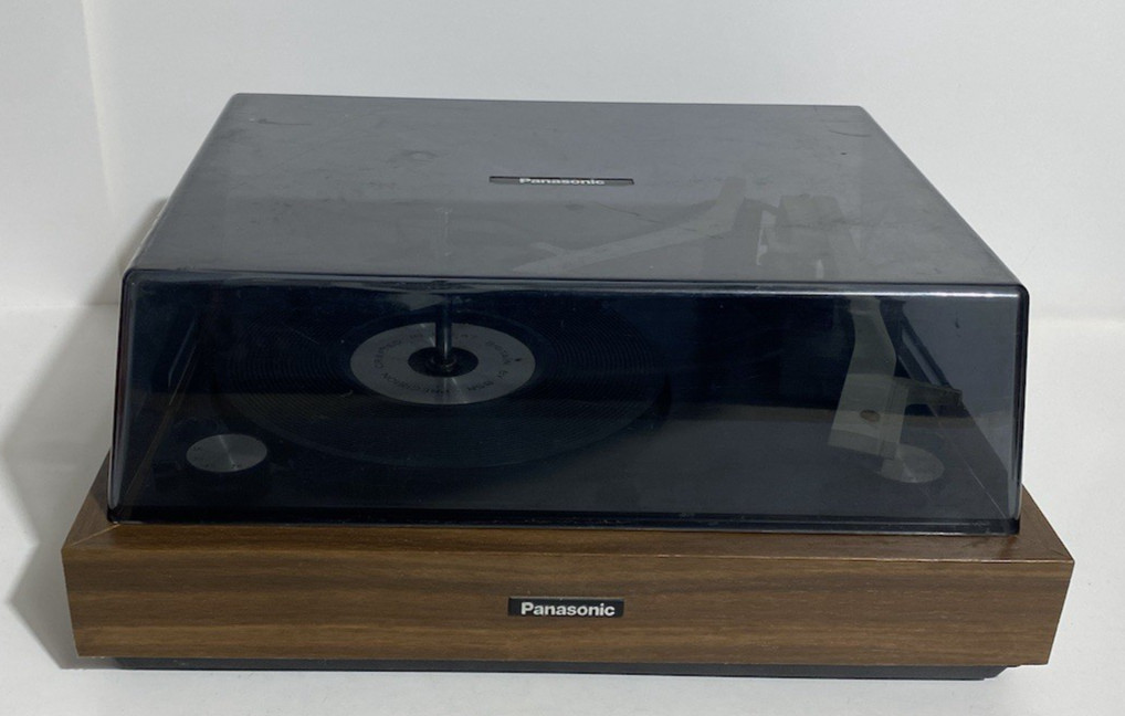 Vintage Panasonic RD-7413 Automatic Turntable Record Player Wood Base Parts