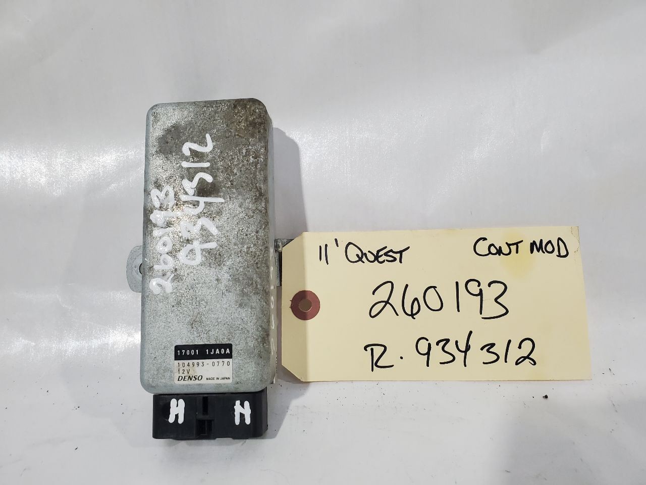 2011 Nissan Quest OEM Chassis Control Unit 1049930770