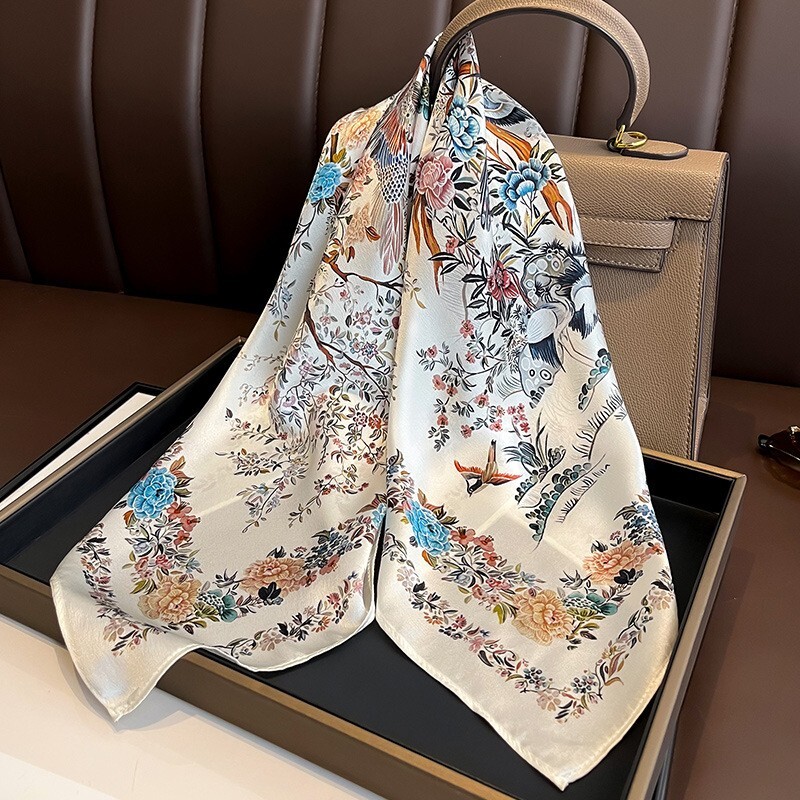 100% Mulberry Silk 27" Square Scarf Women Neckerchief Bandana White Flower Birds