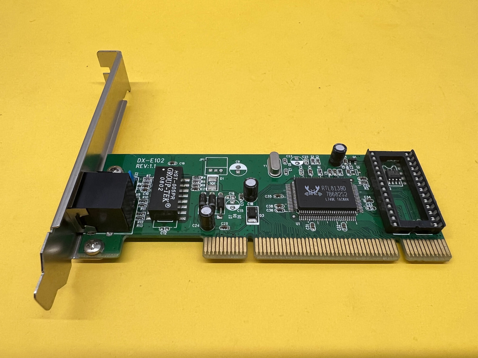 Dynex DX-E102 PCI Network Interface Card Free Shipping