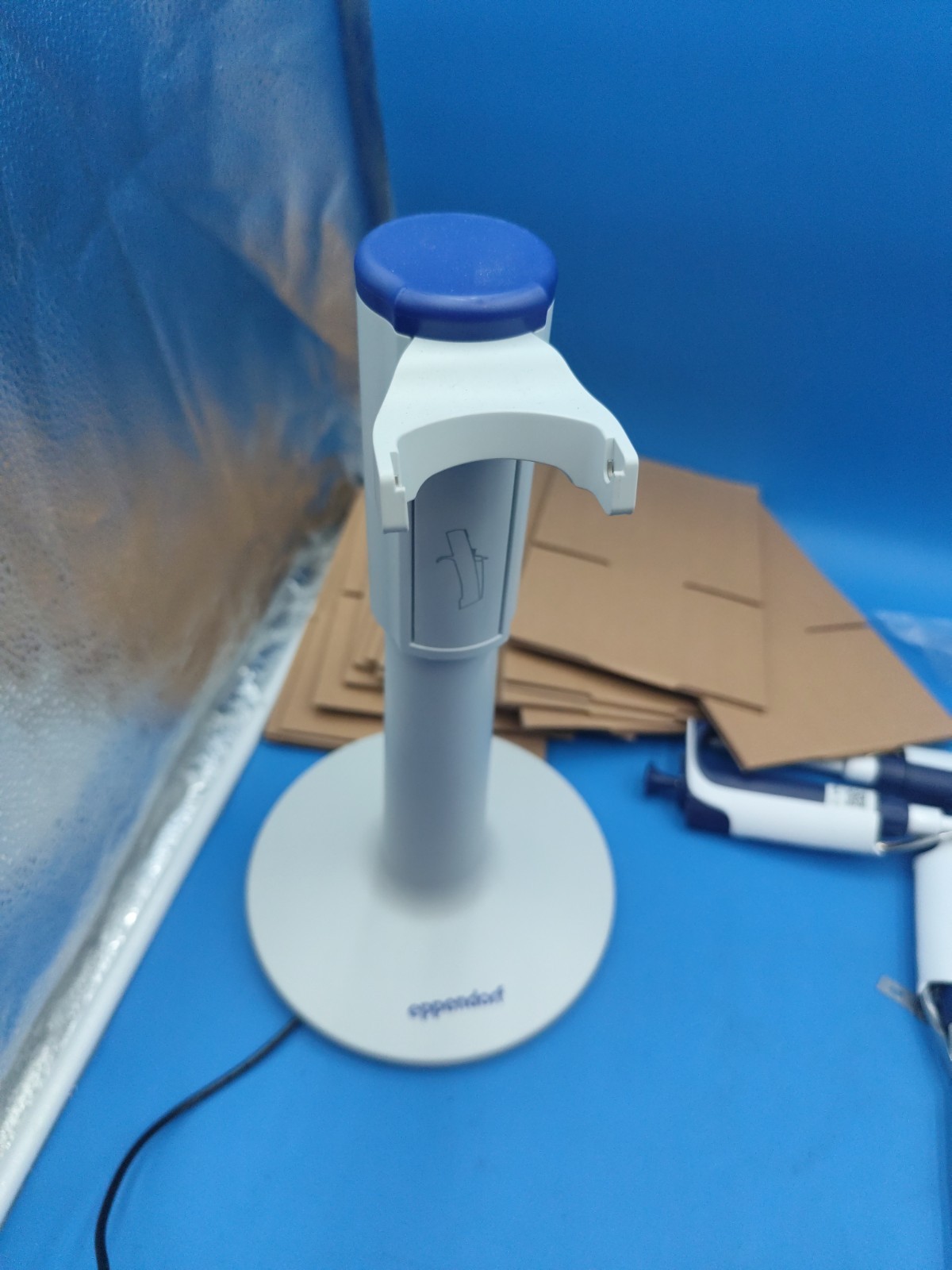 eppendorf charging stand for e3x