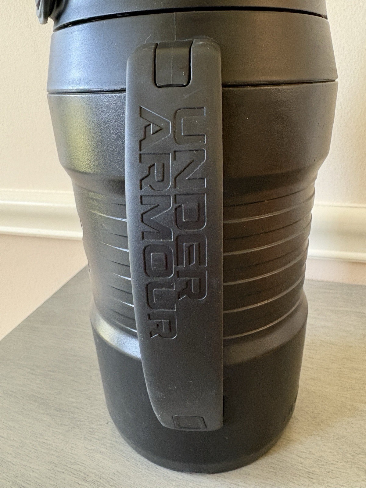 Under Armour Playmaker 64oz Water Jug With Hook, Black, Used