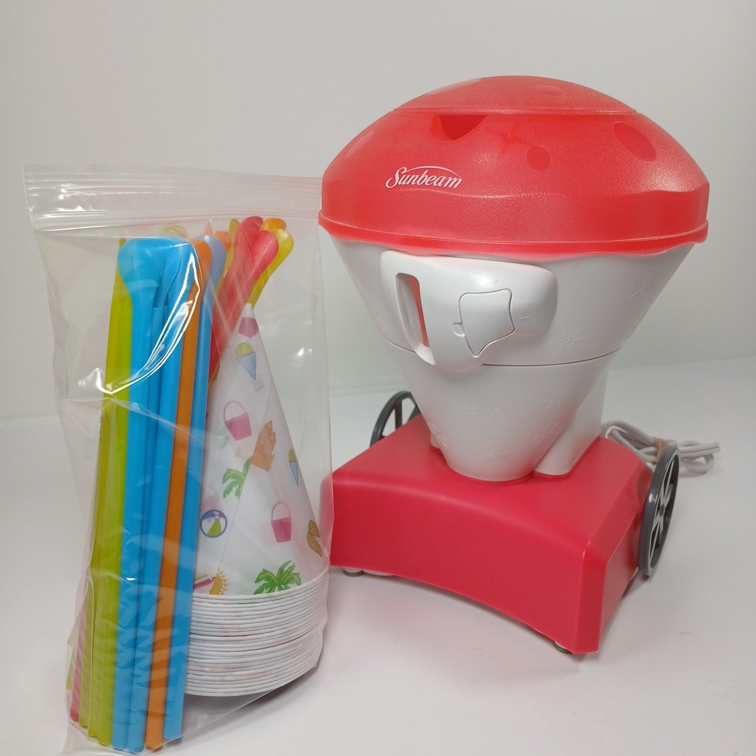 Sunbeam Ice Shaver Snow Cone Maker FRSBISCR with 25 Cone Cups & Straws