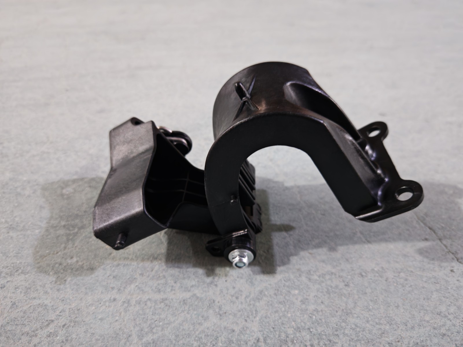 Front Fairing Panel Support For Volvo VNL 2025+