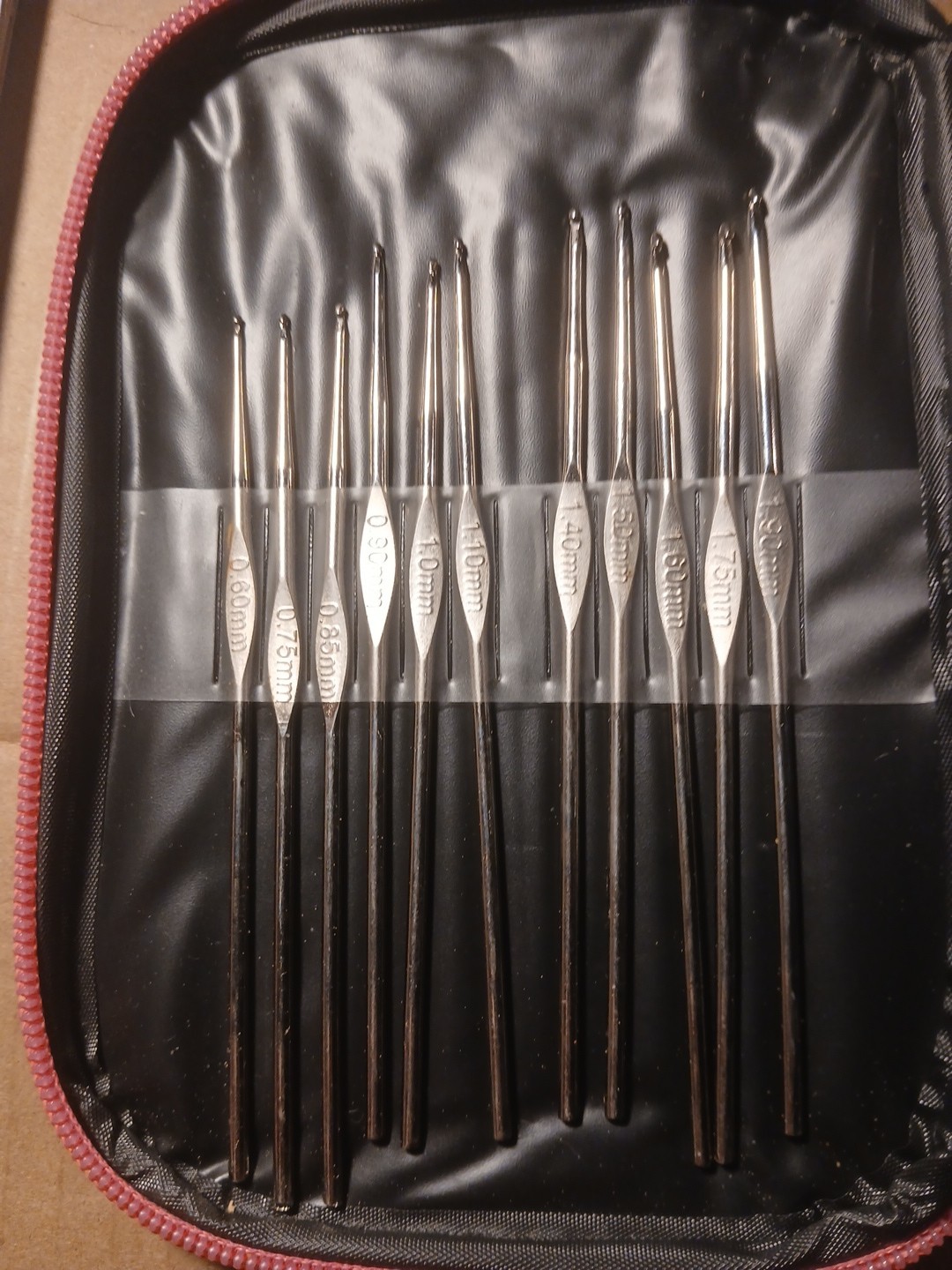 Crochet Hooks Needles Knit Set With Storage Case