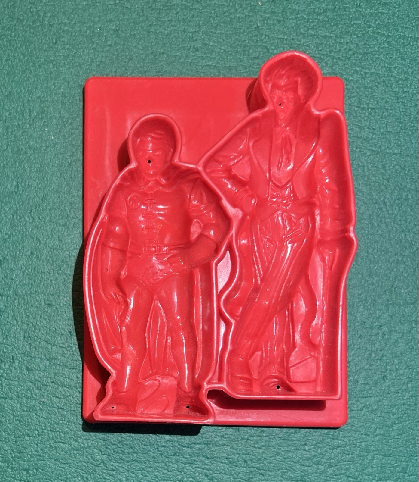 Vtg 1984 Play-doh Mold Kit from DC Comics Batman feat Robin and Joker Playdough