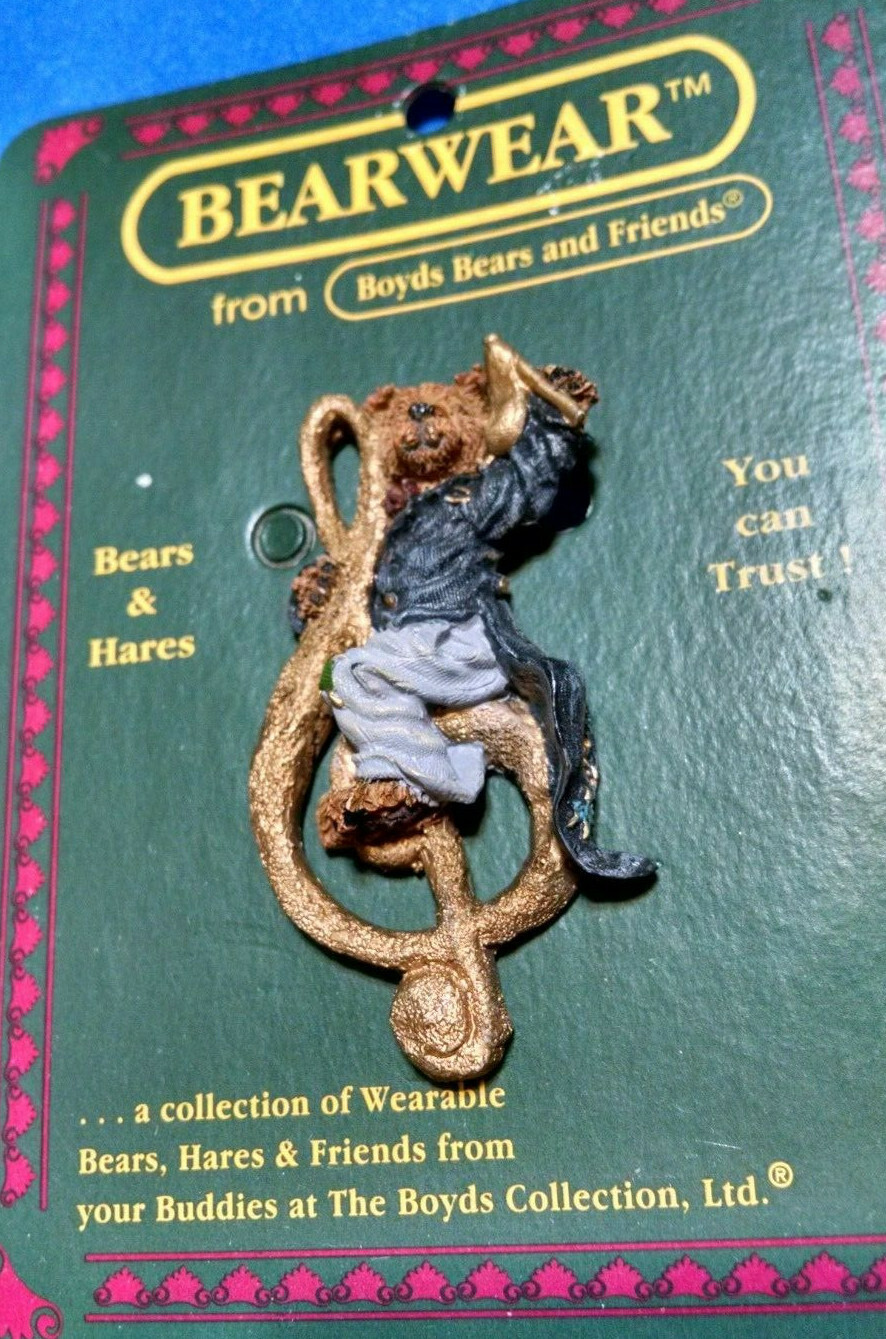 Boyds Bears & Friends Bearware Collection Pin / Brooch #26149 Bear / G Clef