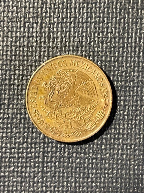 1973 CINCO CENTAVOS MEXICO COIN