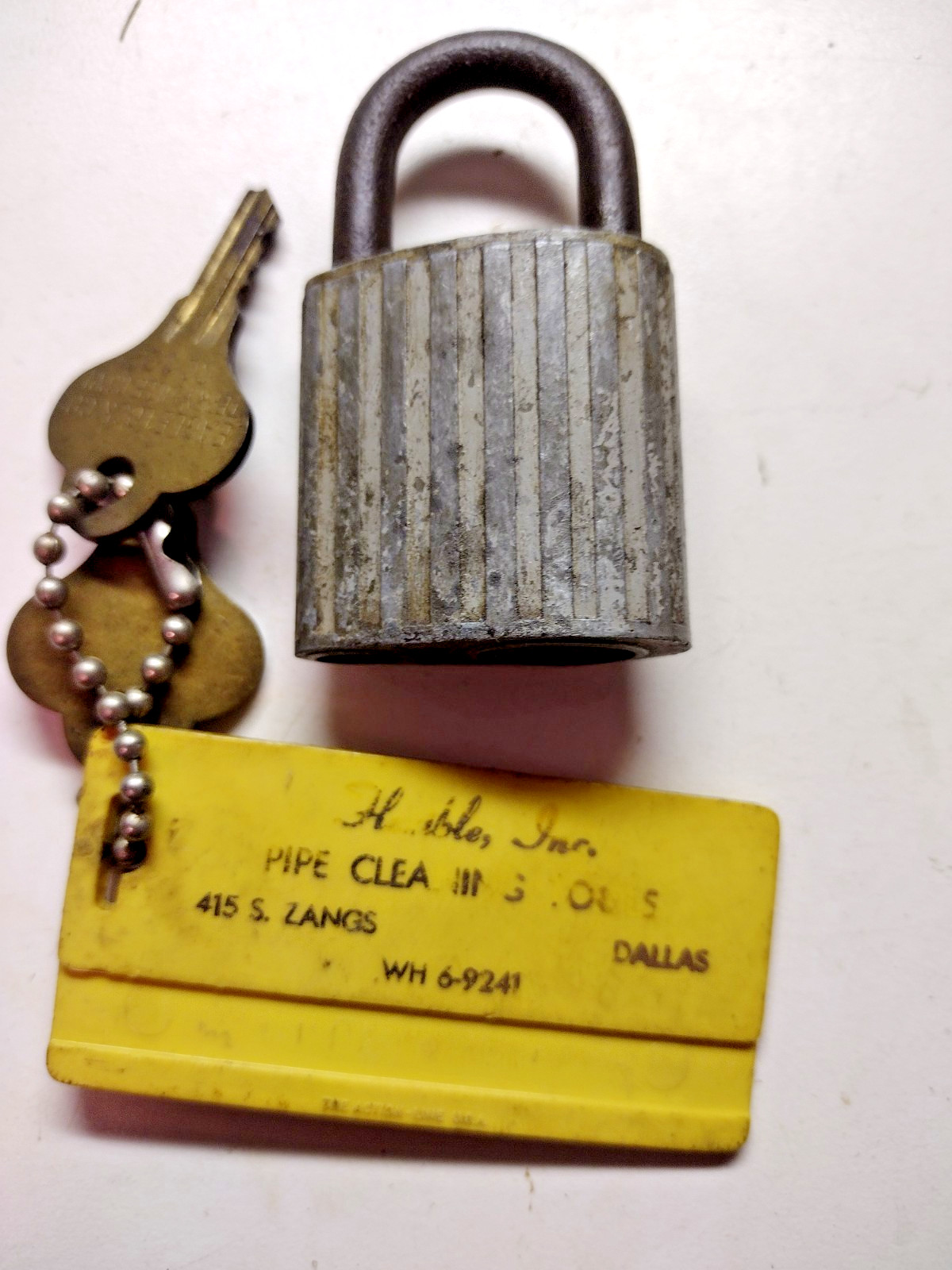 Rap-Proof Eagle Lock USA 2281088 Ribbed Padlock w/ 2 Original Keys 1940s Vintage