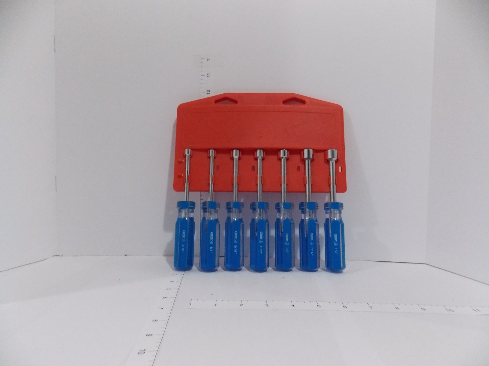 Grip 7-Piece SAE Nut Driver Set with Organizer Rack – Blue Handles – Used