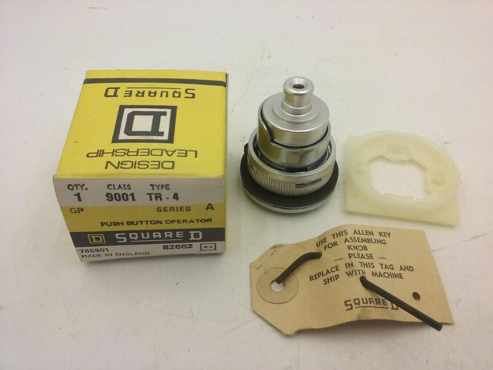 SQUARE D 9001 TR-4 PUSH BUTTON OPERATOR SERIES A NIB