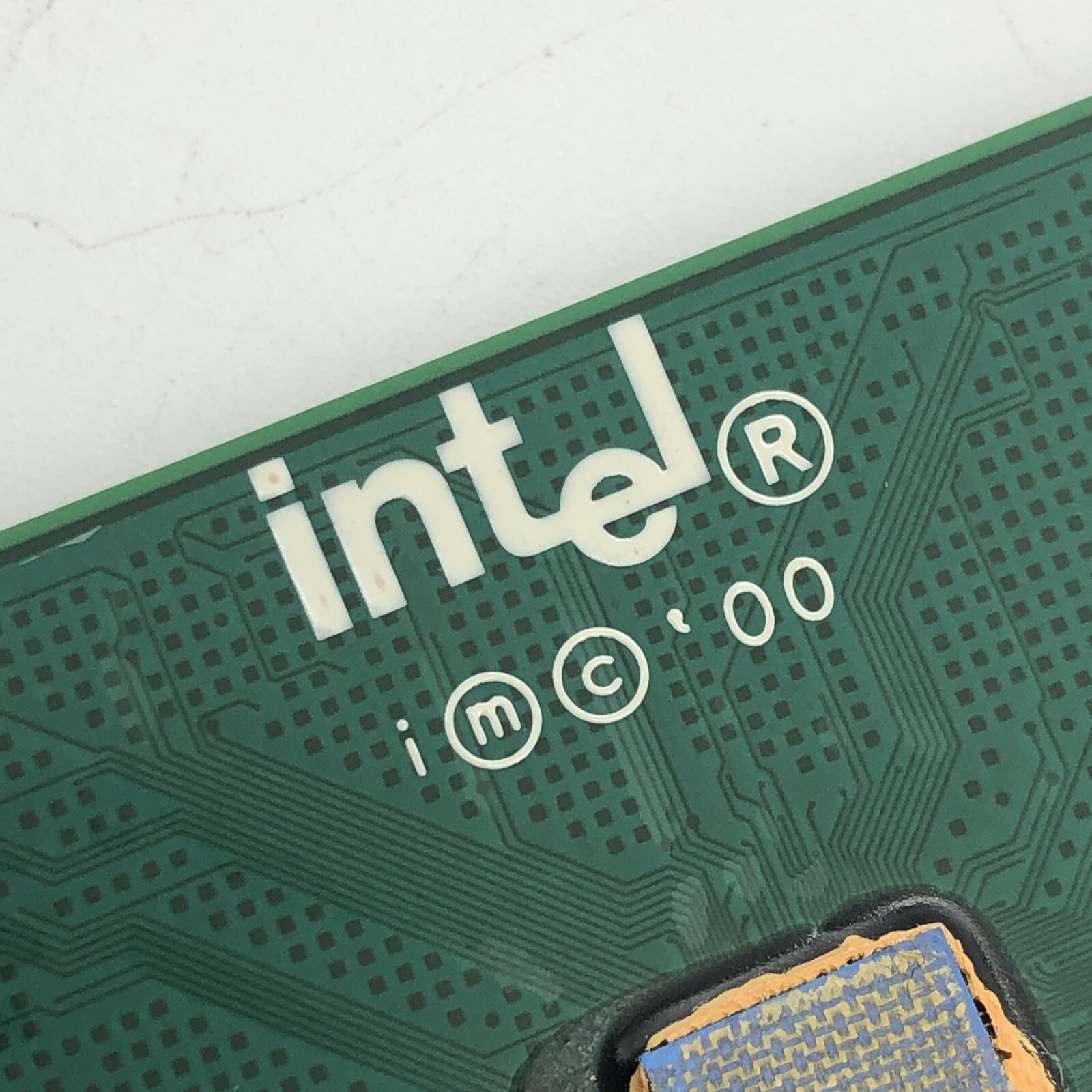 Intel Celeron CPU 700mhz 128KB 66mhz FSB Socket 370 1.7v Processor SL4P8 700