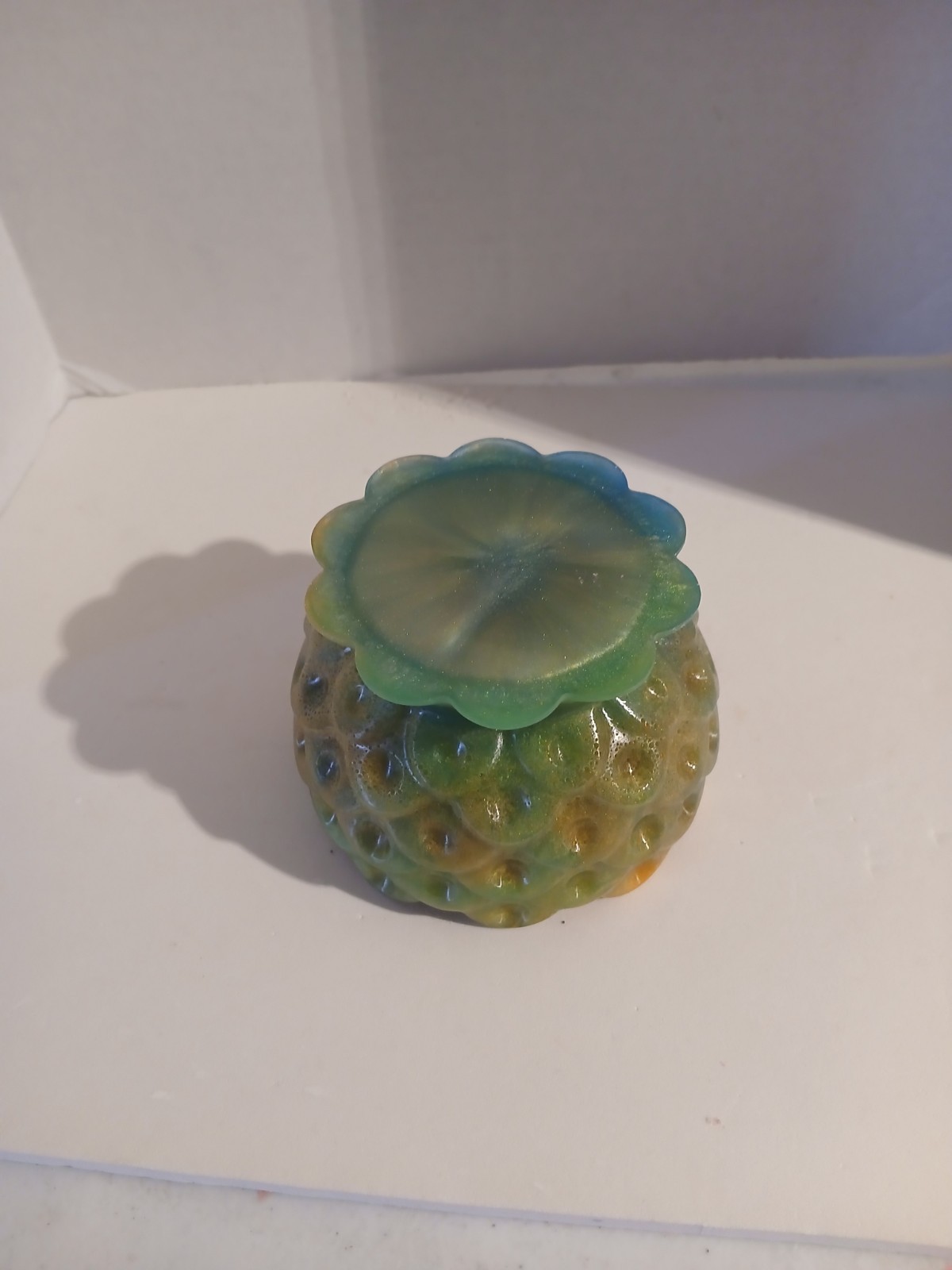 Handmade Epoxy Resin Trinket Bowl With Scallops Design