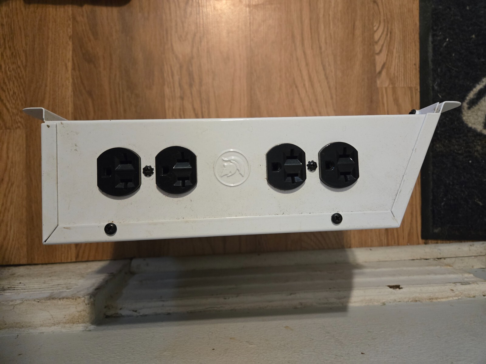 Titan Controls Helios 7 - 8 Light 240 Volt Controller w/ Timer