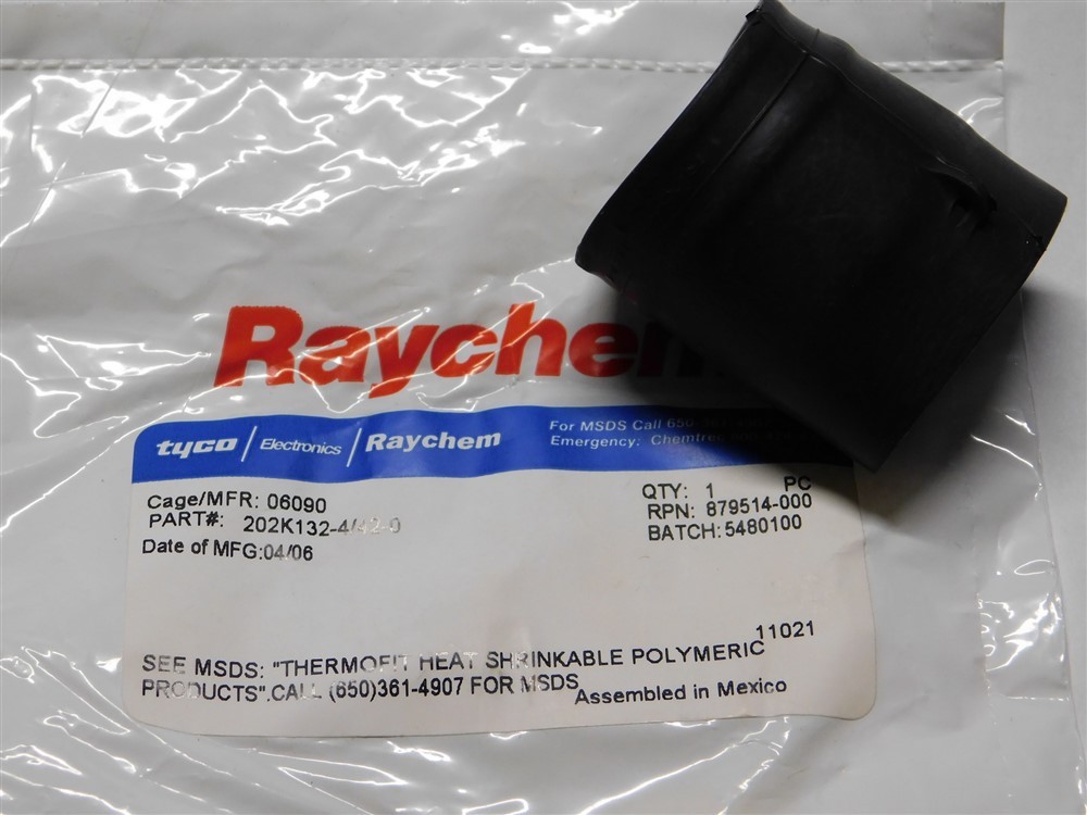 Raychem 202K132-4/42-0 Straight Heat Shrink Boot Shape 202 Lipped Pre-Coated