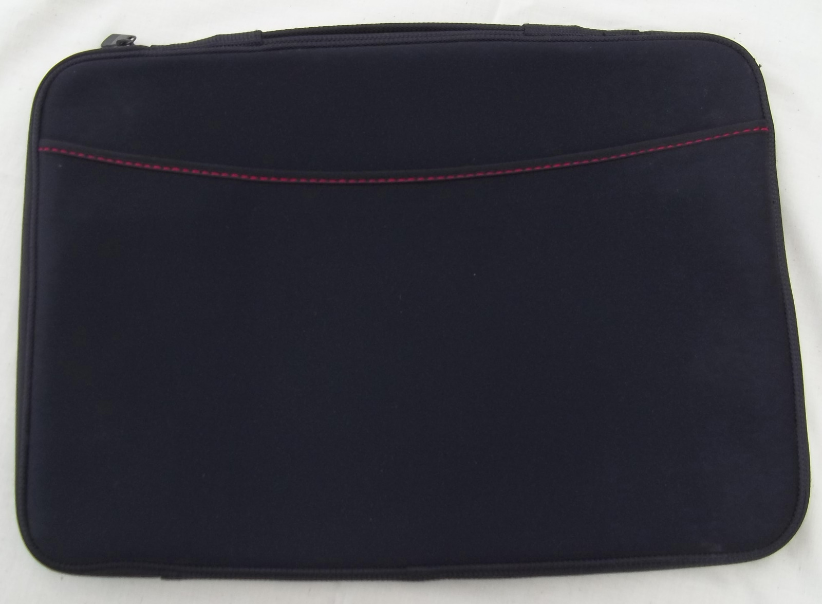 Logitech Neoprene 16" Laptop Sleeve (Black with Red Trim)