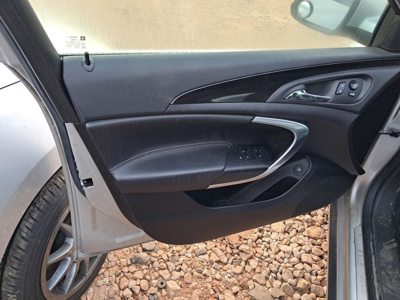 REGAL 2014 Glove Box 4873878