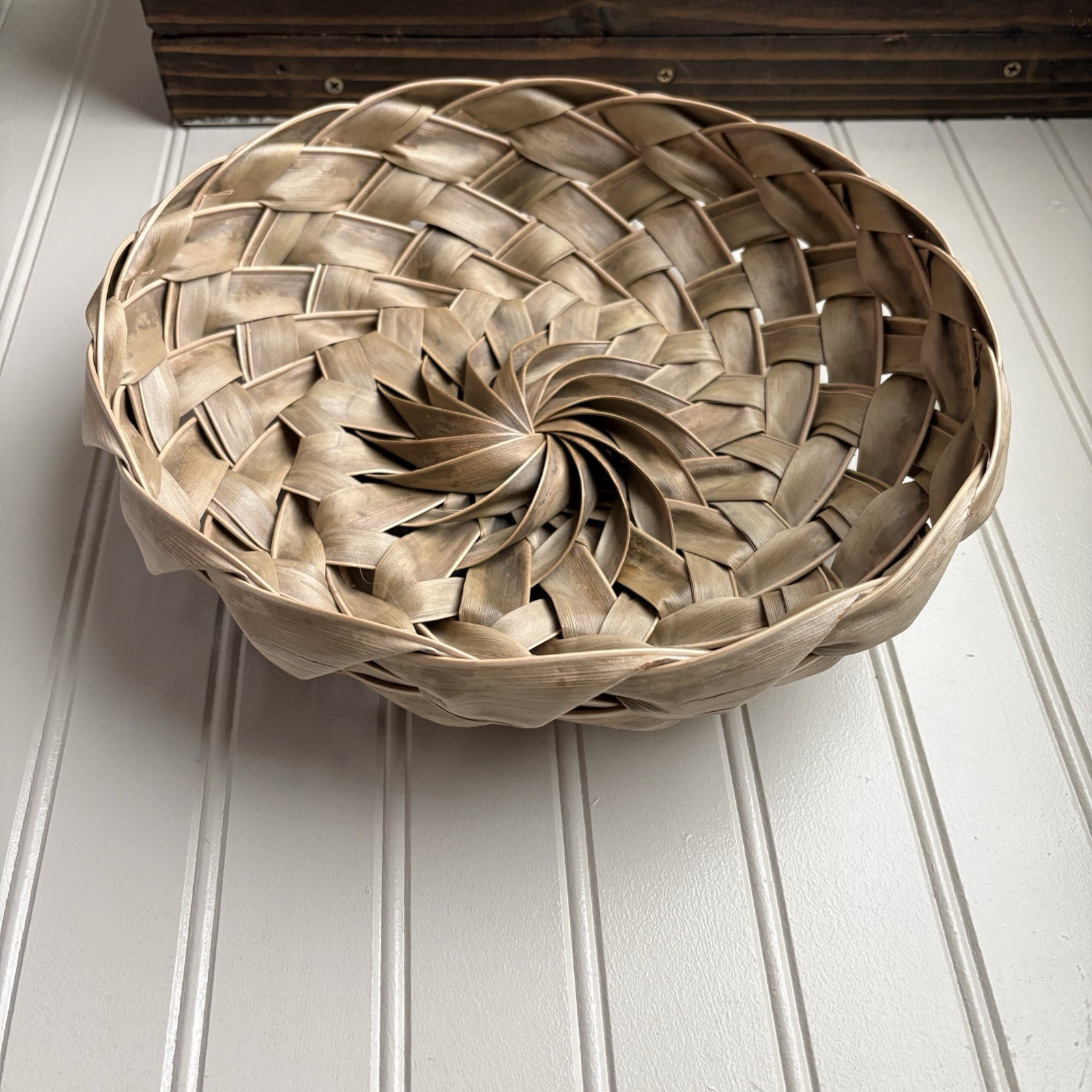 Vintage Woven Palm Frond Basket 10” Wall Decor Boho Bohemian Desertcore Funky