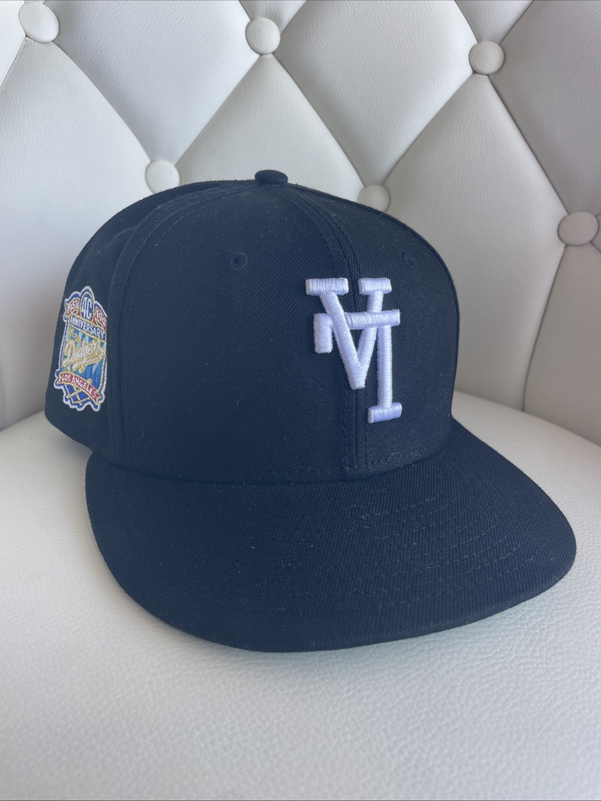 Men’s New EraBlack (upside down) LA Dodgers Baseball Cap Sz. 7 1/8 💙🖤🖤🖤💙
