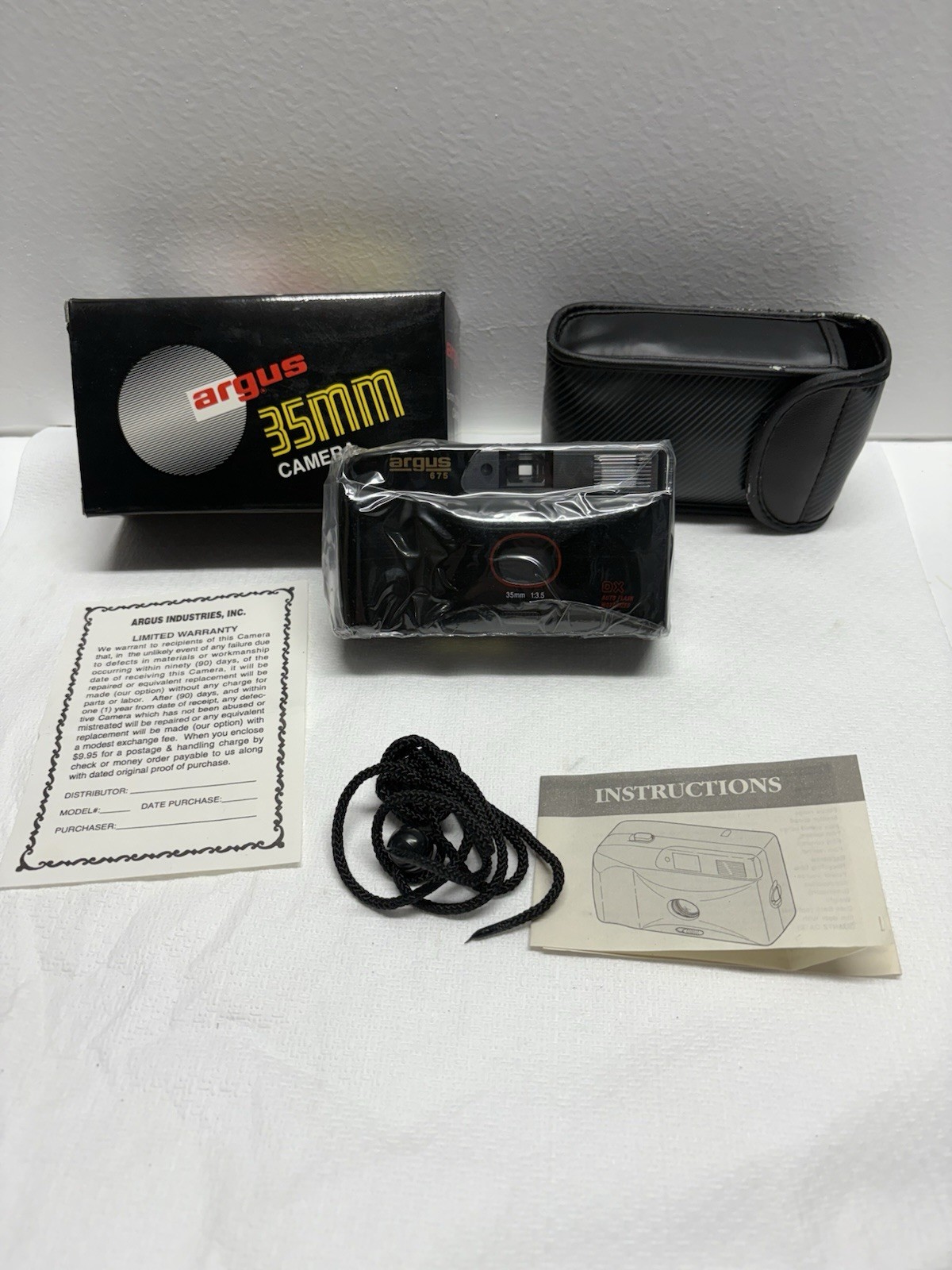 NEW Sealed Vintage Argus 675 35mm Compact Film Camera Auto Flash Motor