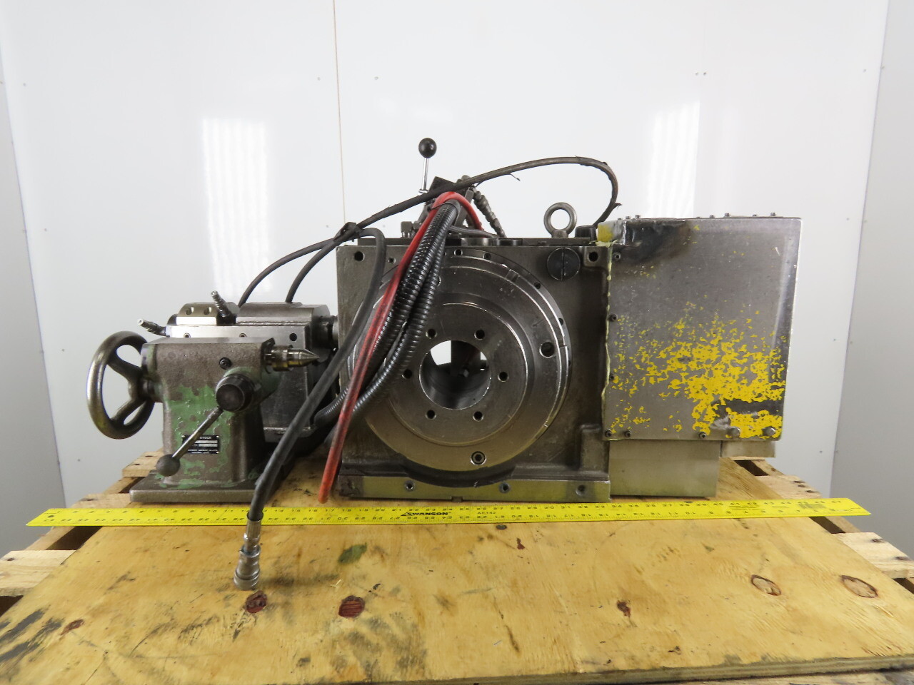 Matsumoto MD322R-81 Rotary Table T-300 Tail Stock Air Booster AH-9-31-06 CNC
