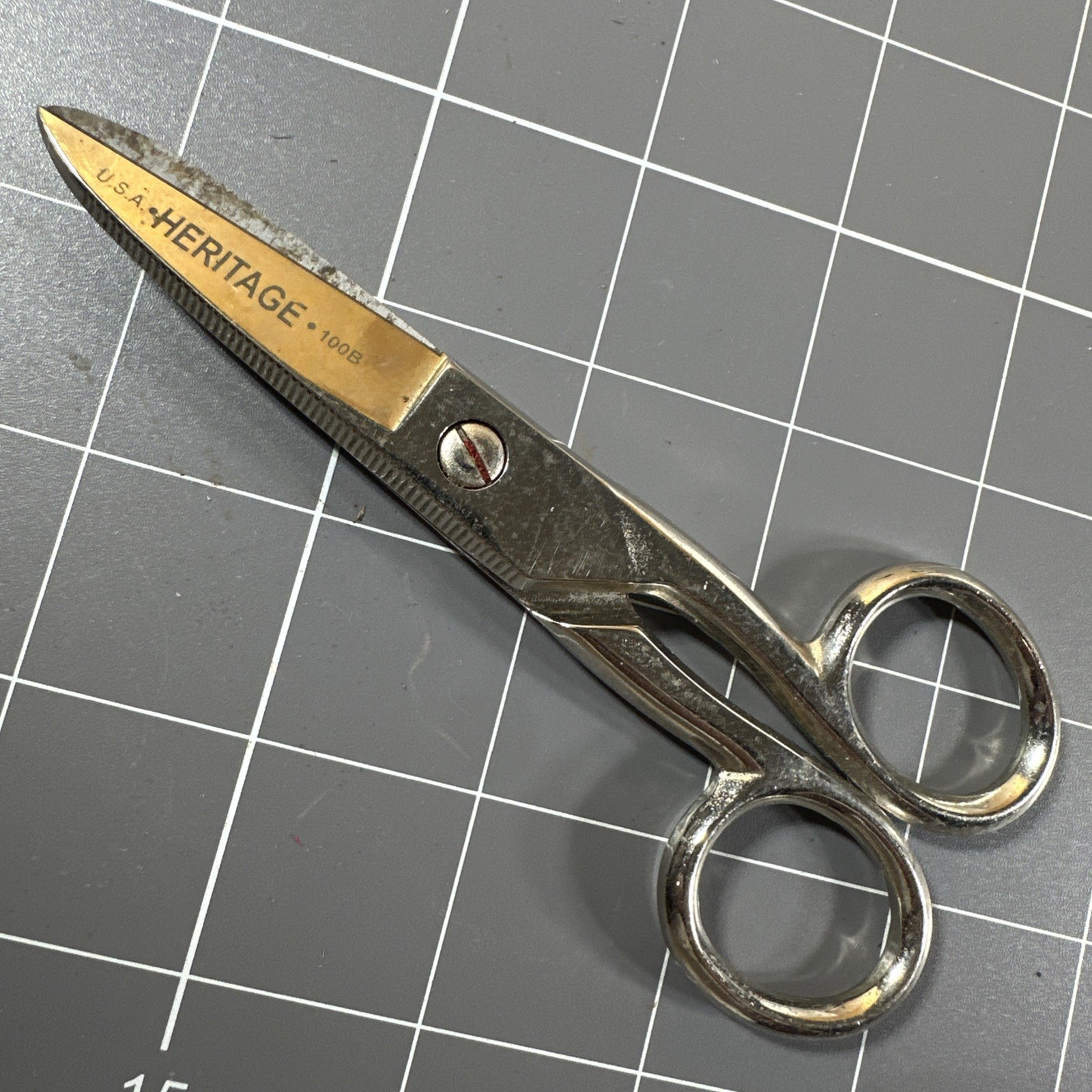 Vintage Heritage USA-100B Scissor 5-1/4” Length Made In USA