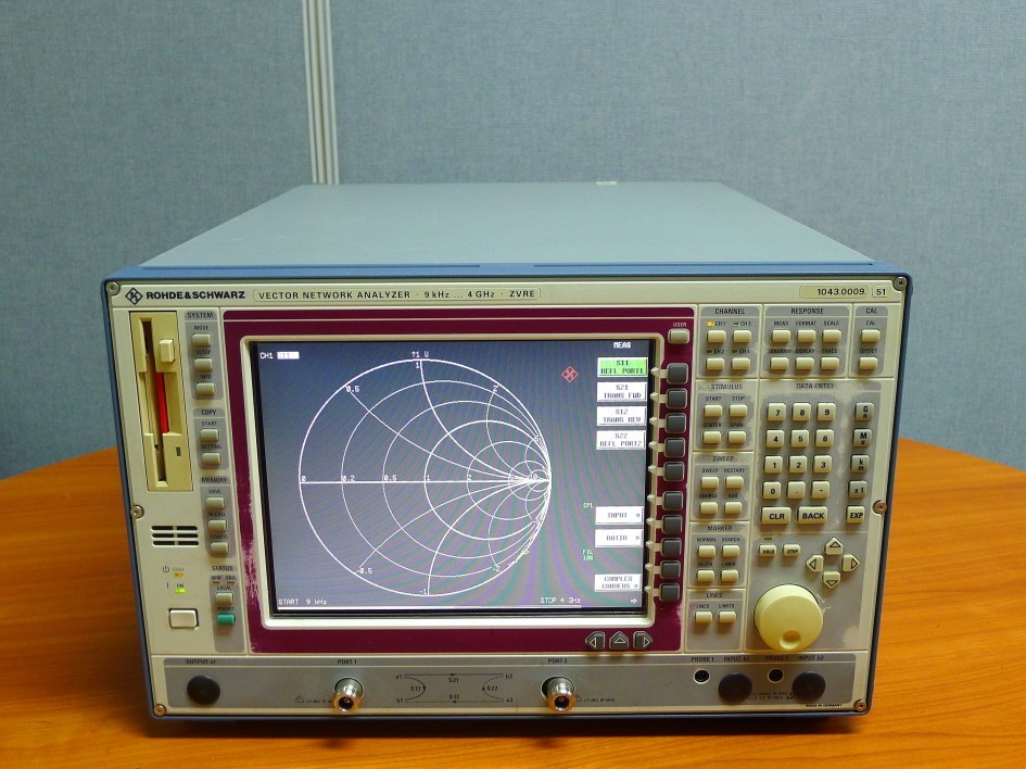ROHDE & SCHWARZ  ZVRE 4GHz Vector Network Analyzer 1043.0009.51