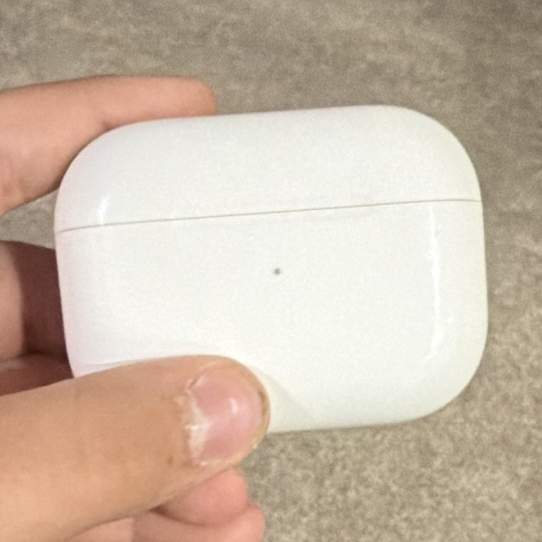 Works perfectly fine and is real