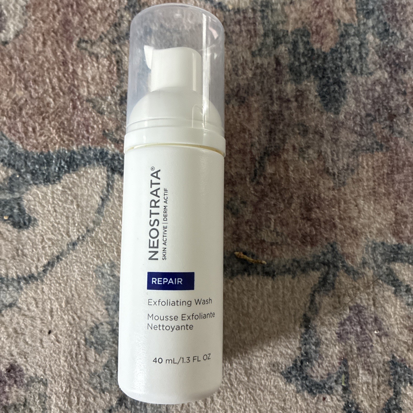 NEOSTRATA Exfoliating Wash Revitalizing Foaming Facial Cleanser Polyhydroxy Acid