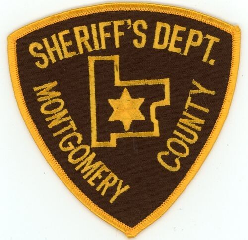 ILLINOIS IL MONTGOMERY COUNTY SHERIFF NICE SHOULDER PATCH POLICE