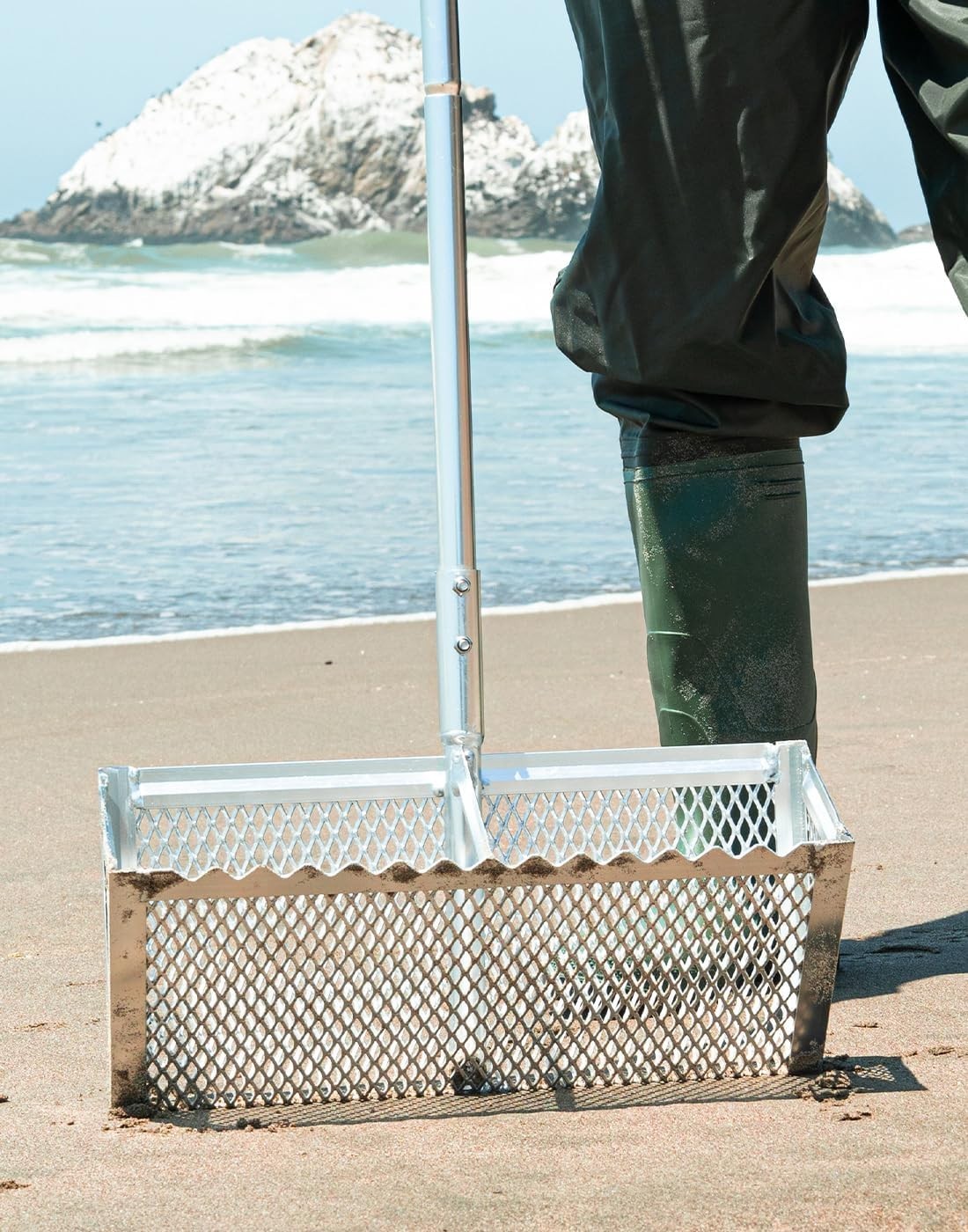 Efficient Sand Flea Rake, Wide Basket Design, 52" Handle