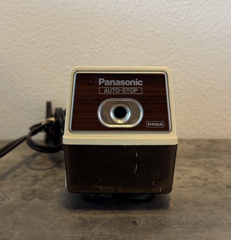 Panasonic Auto Stop Pana Electric Pencil Sharpener KP-100N JAPAN