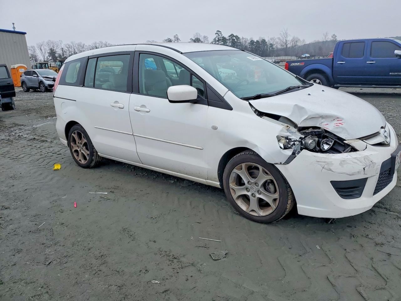 5 2009 Glove Box 5014916