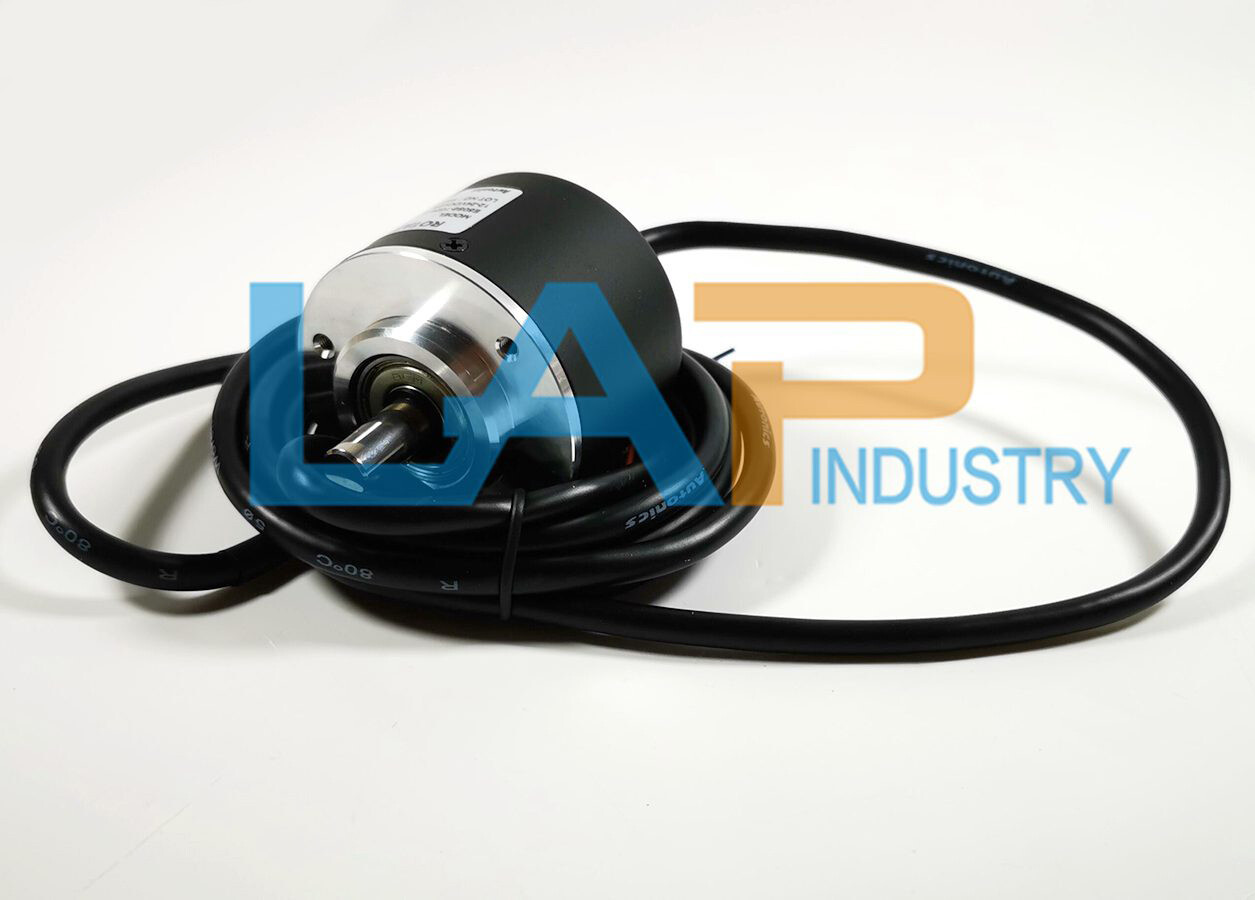 1PCS New For E50S8-1024-3-T-24 rotary encoder