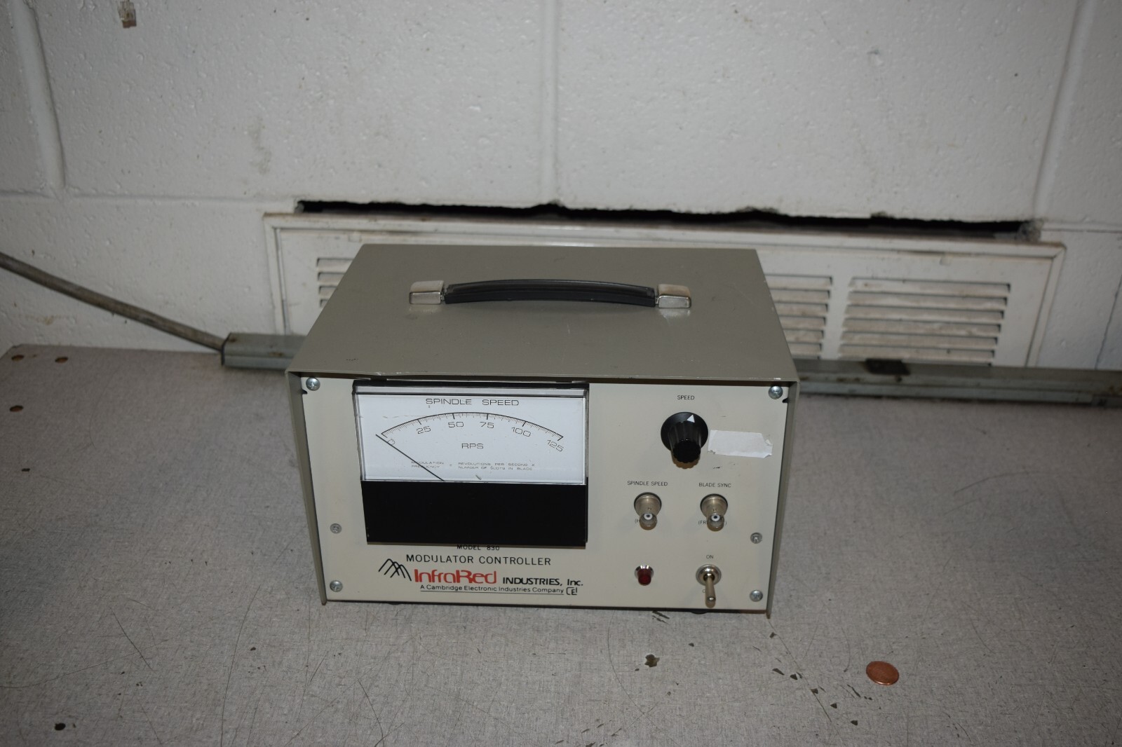 Infrared Industries 830 Modulator Controller