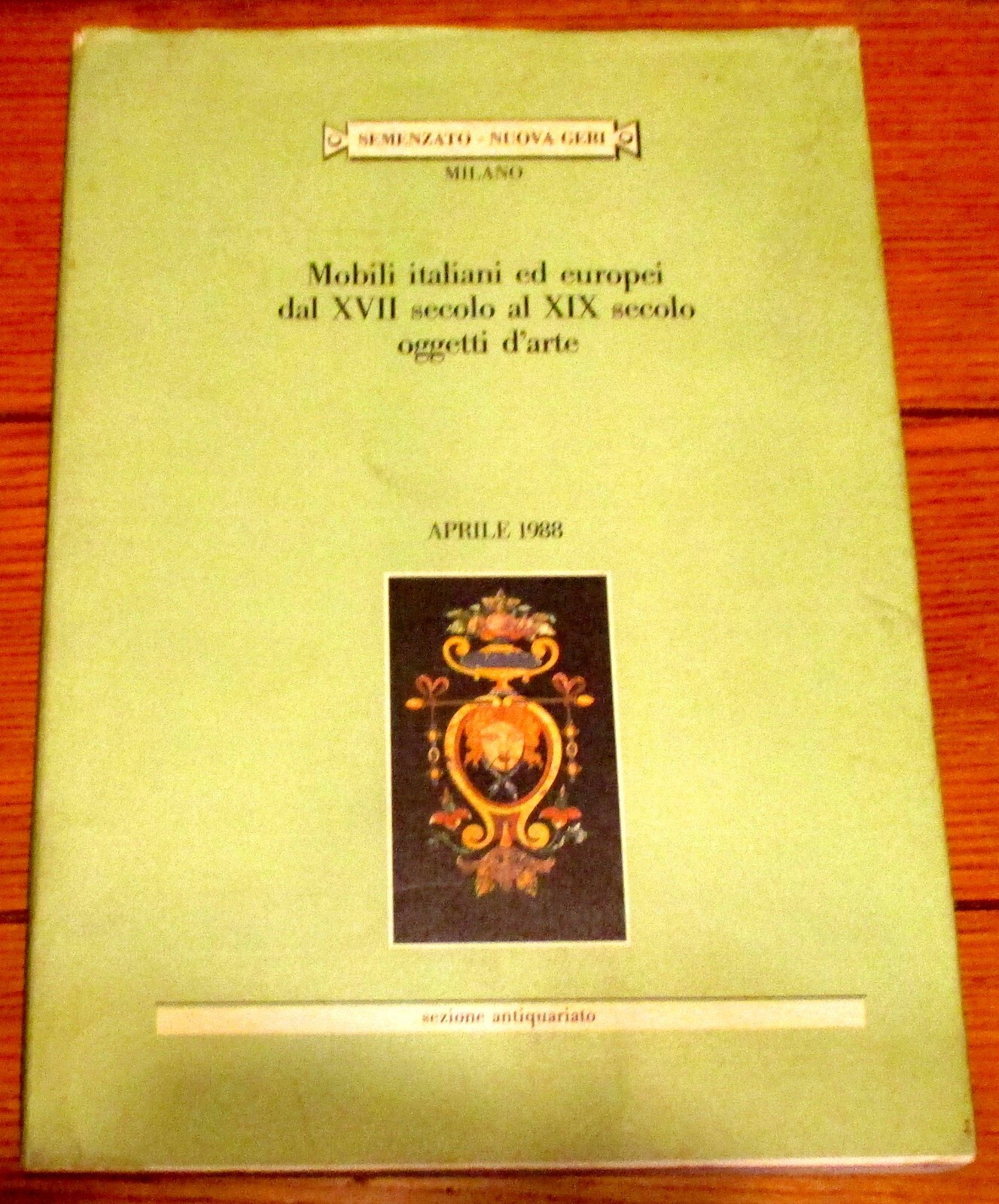 1988 Itailian and European Furniture Auction Catalog Itailian Text Milano