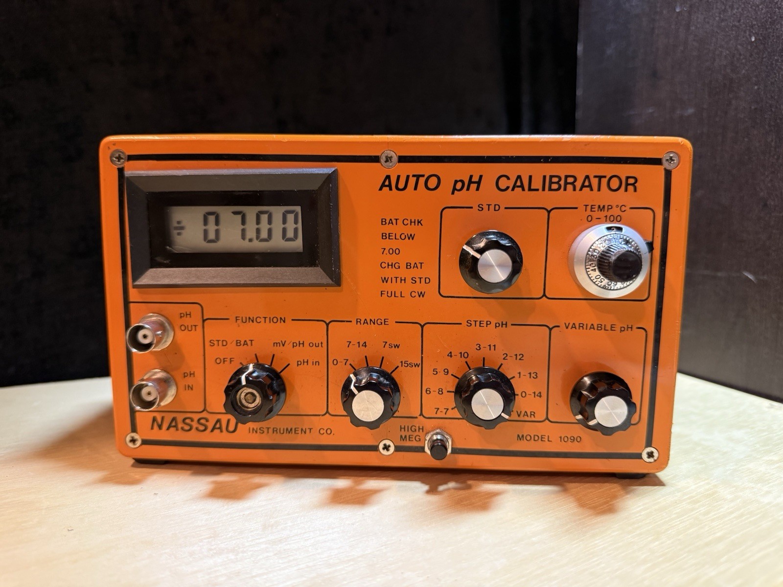 NASSAU 1090 AUTO pH CALIBRATOR BR