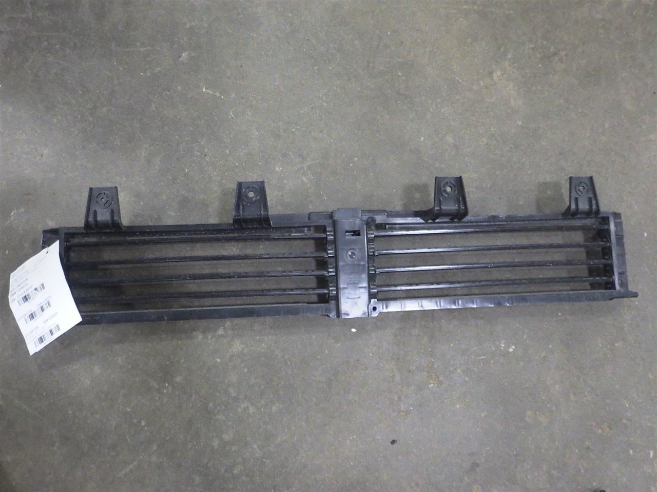 2026 Traverse LT 2.5L Lower Air Shutter 26587217