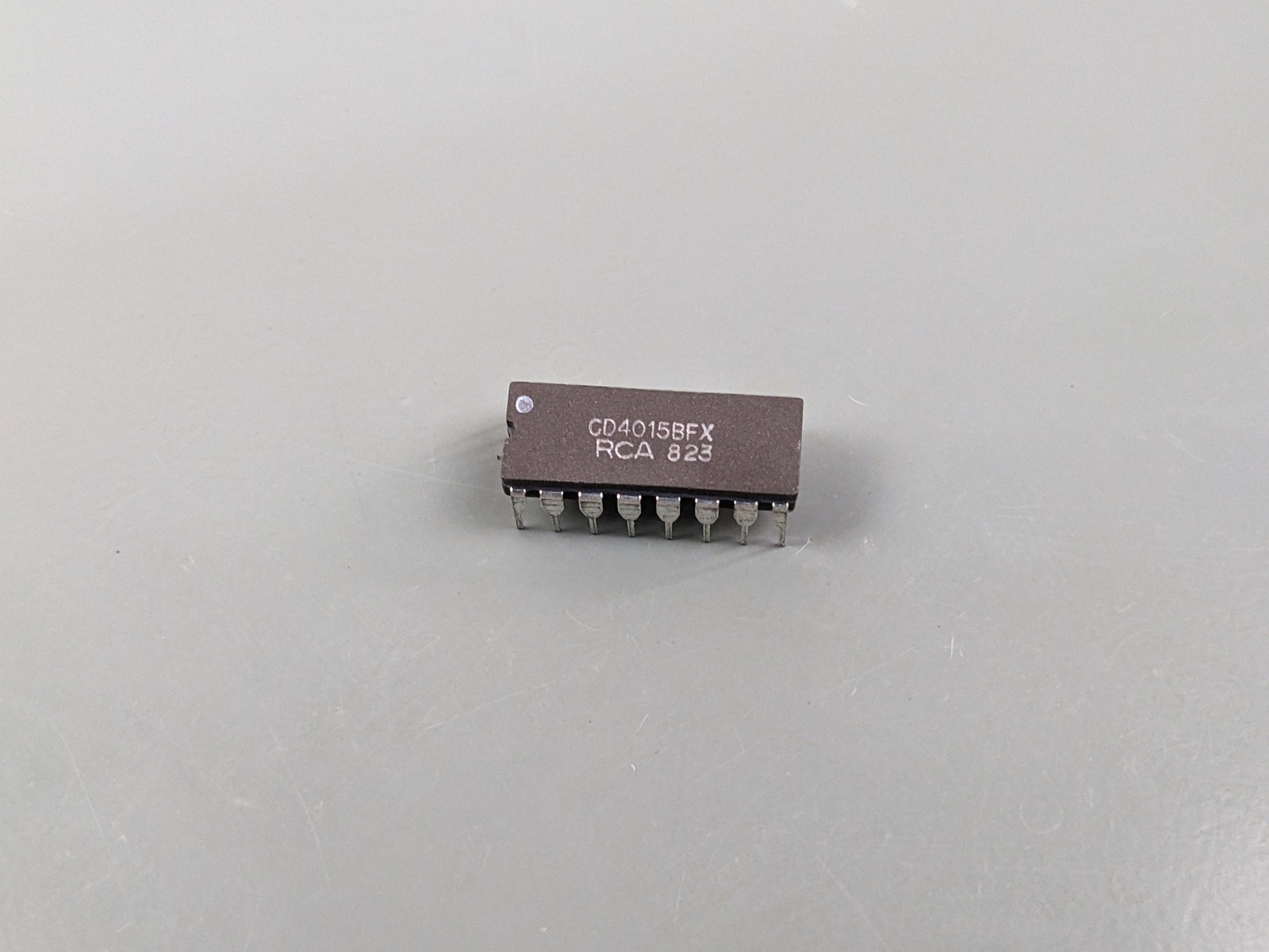 (4) CD4015 ICs Dual 4-Stage Shift Register, RCA Ceramic CD4015BFX, NOS