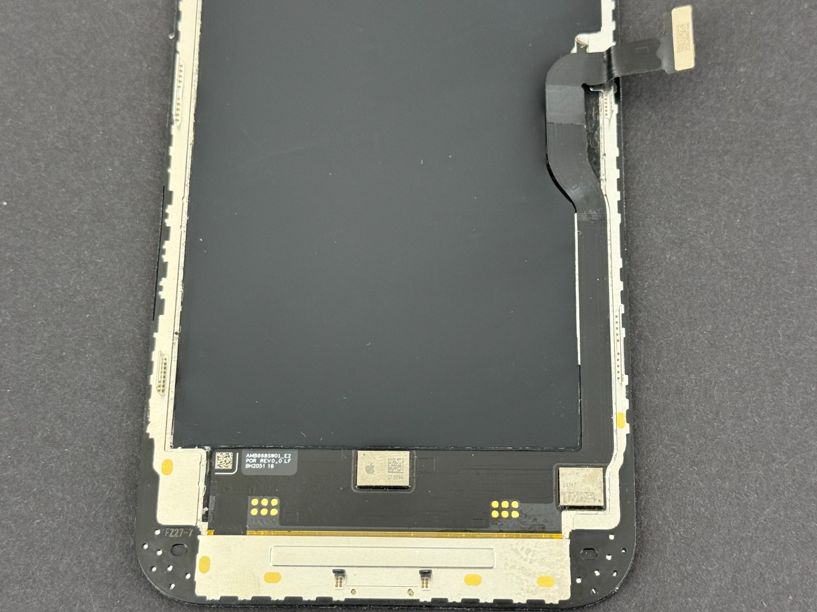 Original Genuine OEM iPhone 12 Pro Max Black OLED Replacement Screen--"READ"