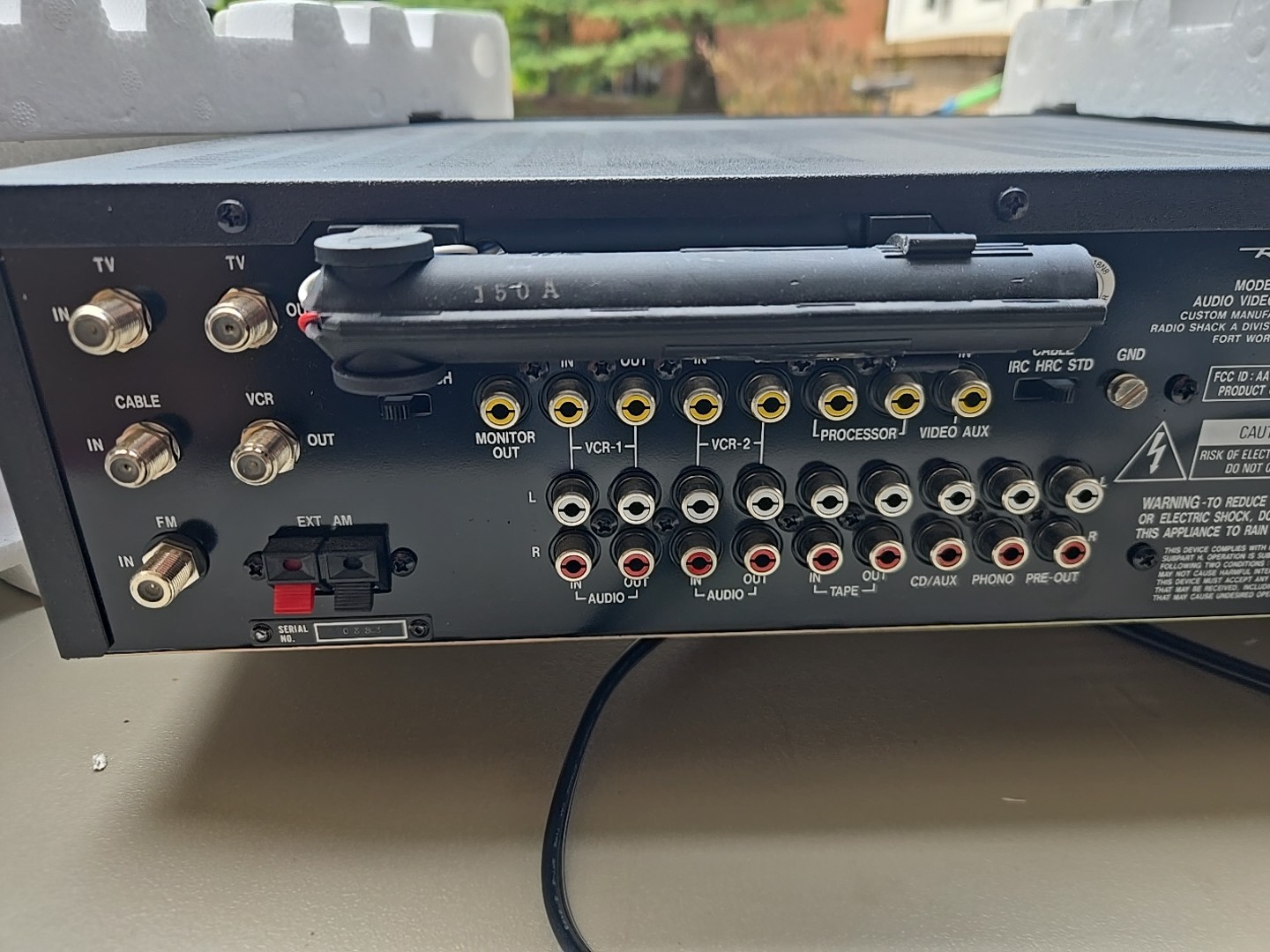 Vintage Realistic AV-900 Solid State Stereo Amplifier W/ Remote In BOX Powers On