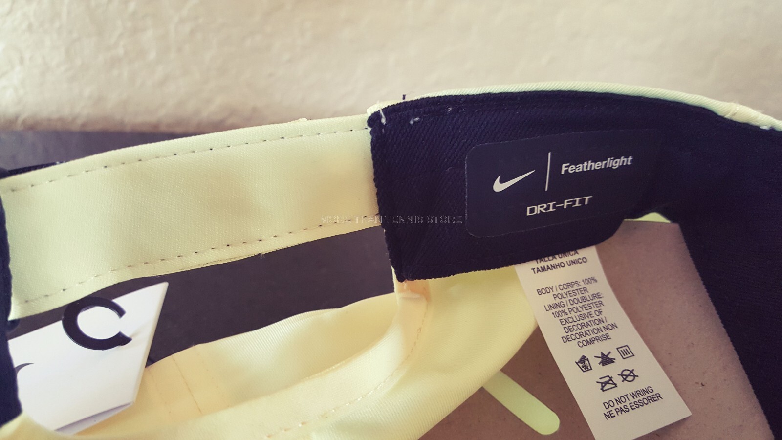 Nike Women Adjustable Cap Featherlight DC4090-821 Yellow Gray