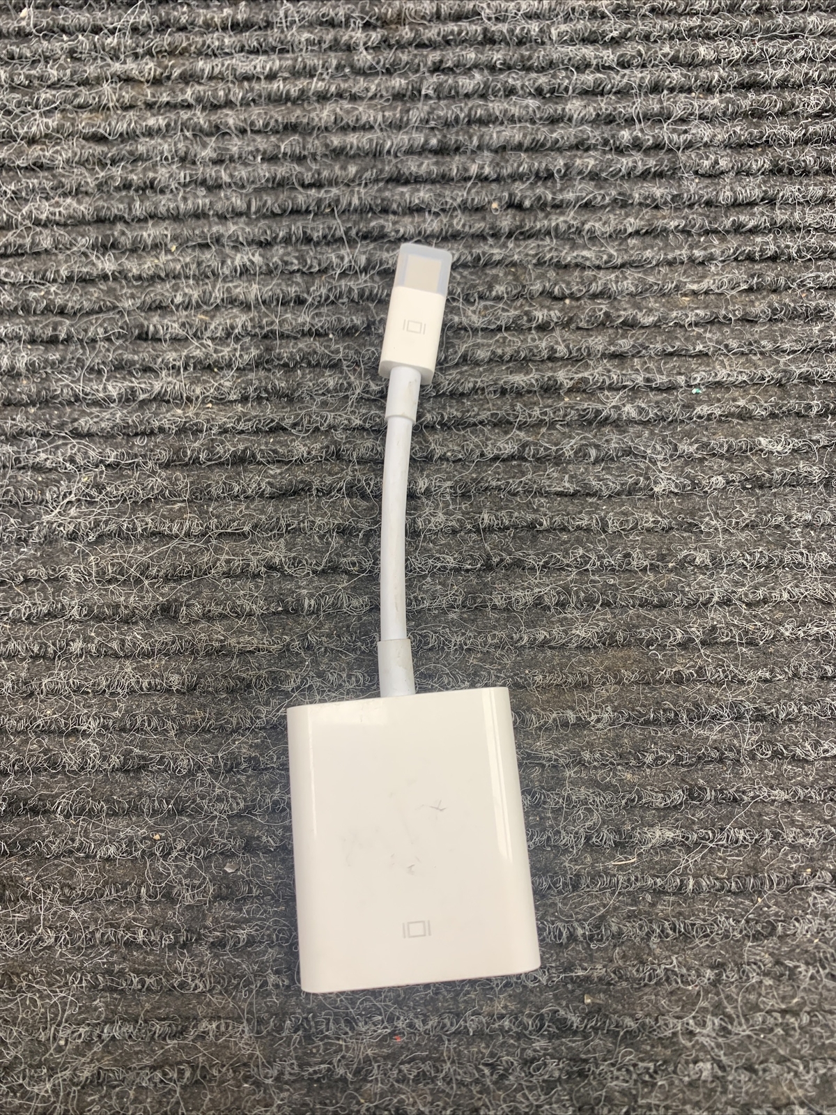 GENUINE Apple Mini DisplayPort to VGA Adapter MB572Z/B Model A1307 White