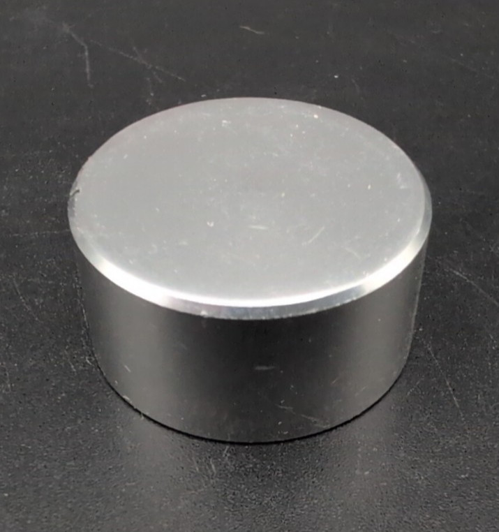VINTAGE ALUMINUM STEREO CONTROL KNOBS LARGE NOS (Qty 4)