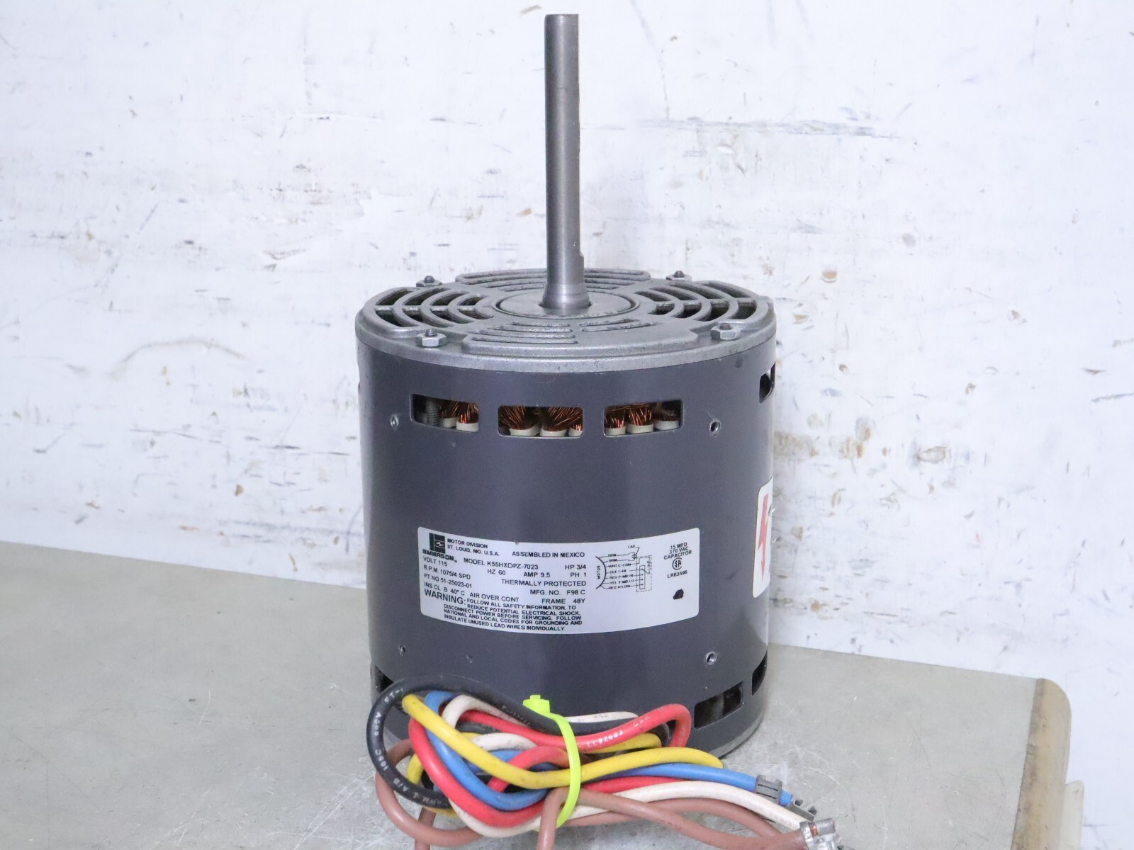 EMERSON K55HXDPZ-7023 Furnace Blower Motor 3/4HP 115V 1075RPM 4SPD 51-25023-01
