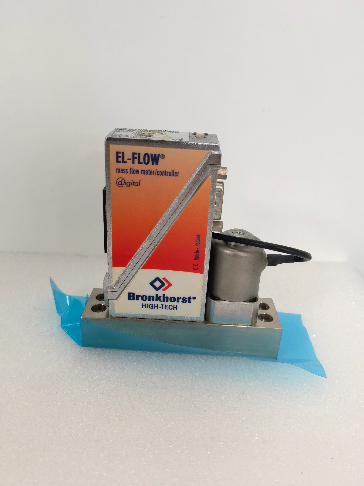Bronkhorst  App-221a  Mass Flow Controller N2 200mln/min 4-20mA +24Vdc Used