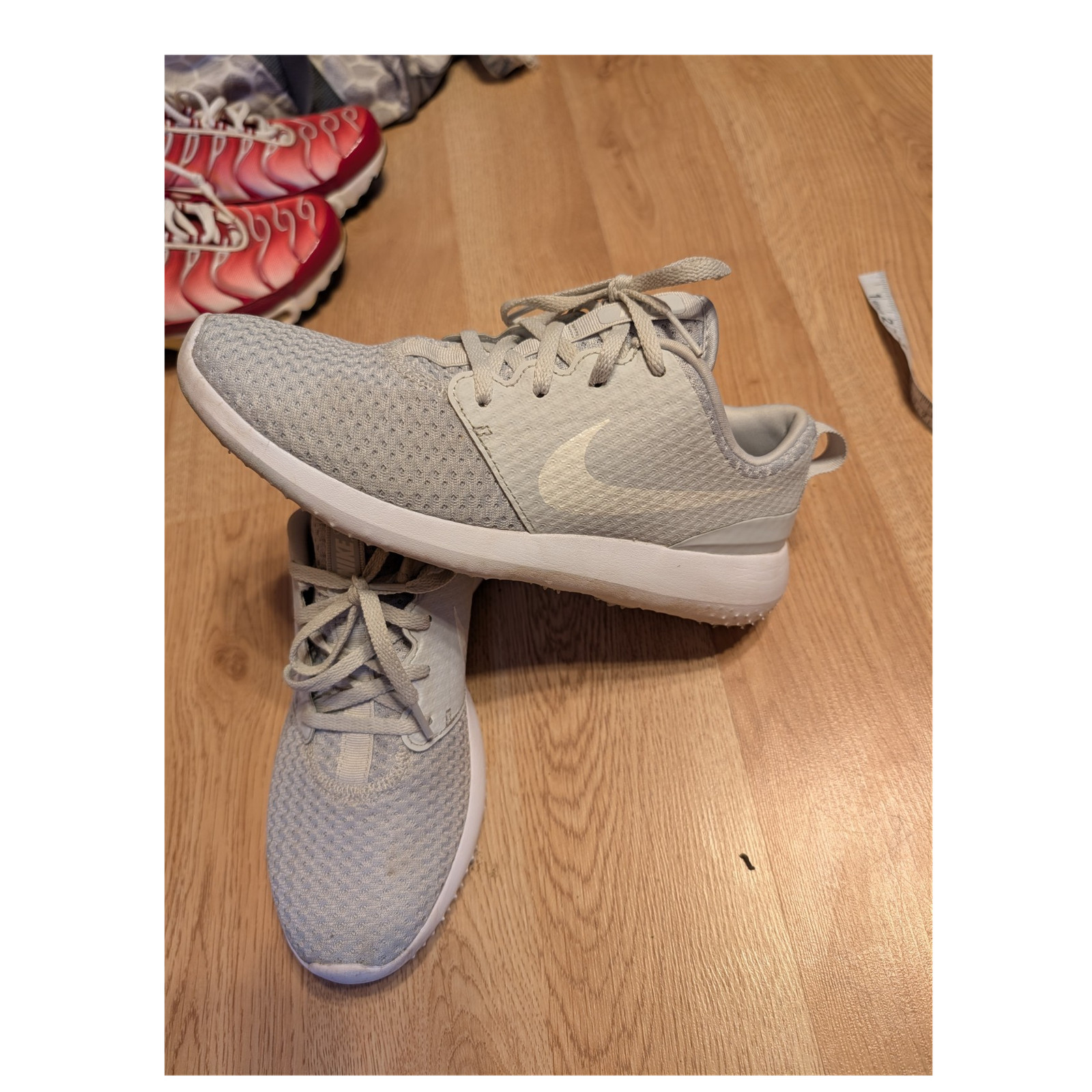 Nike Roshe G Women's Gray/White Mesh Golf Sneakers Breathable Cushion Comfort 7W