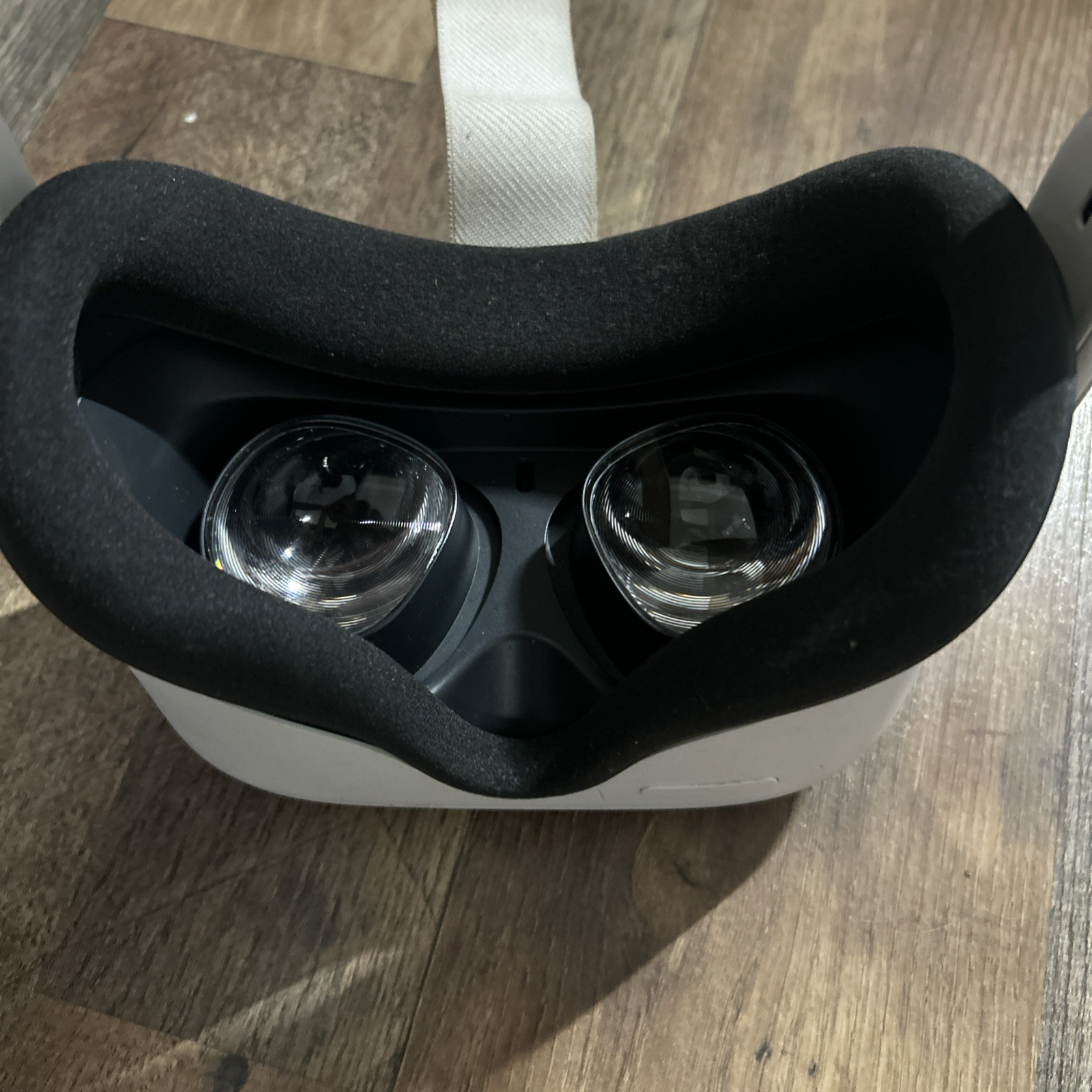 Meta Quest 2 - 128GB - Headset Only — Great Condition