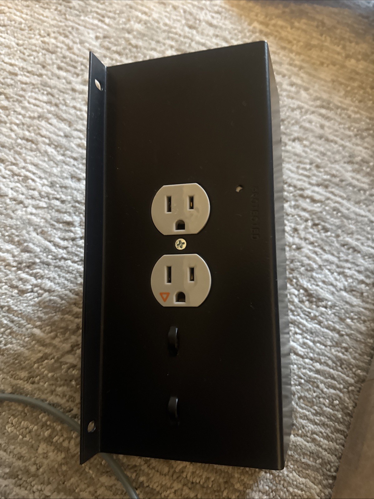 Legrand Chief PAC525P2-KIT Proximity 2-Outlet In-Wall Box Retro Power Surge Kit