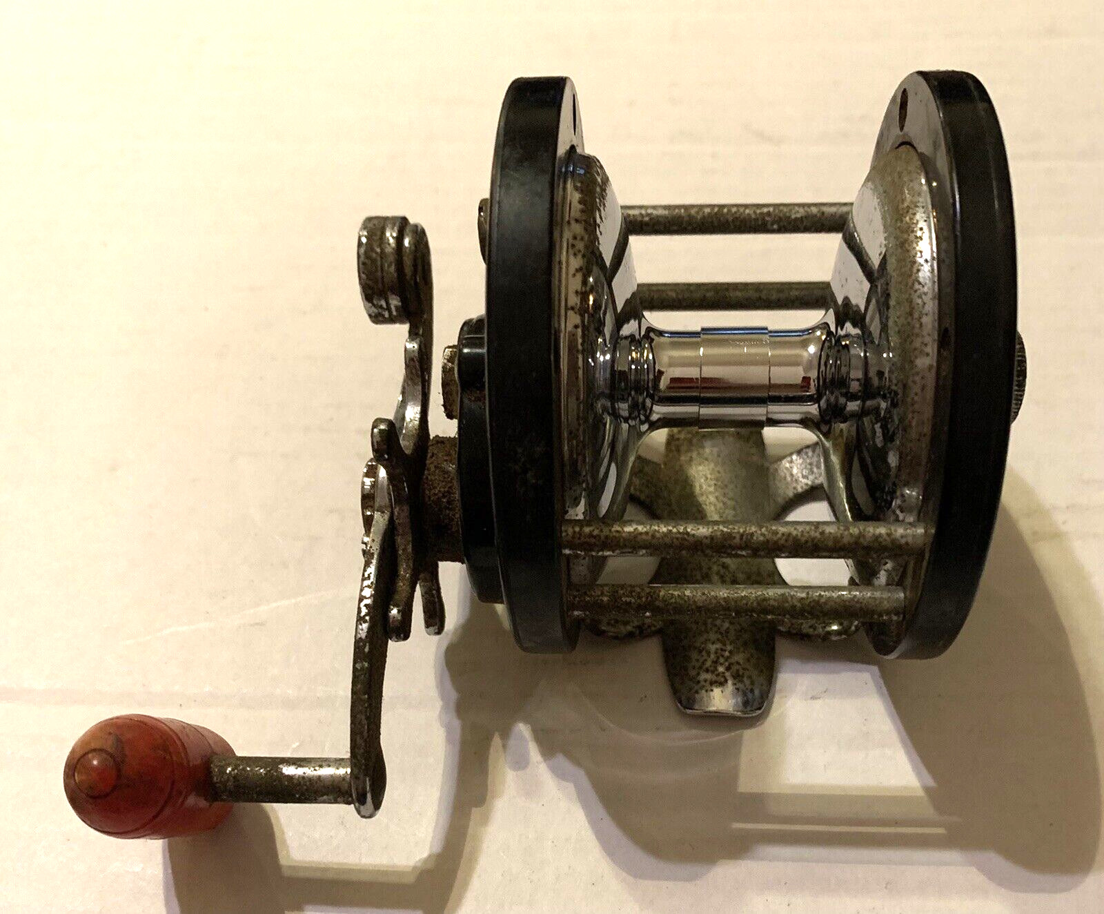 Vintage Penn Delmar No. 285 Saltwater Baitcasting Fishing Reel Right Hand USA